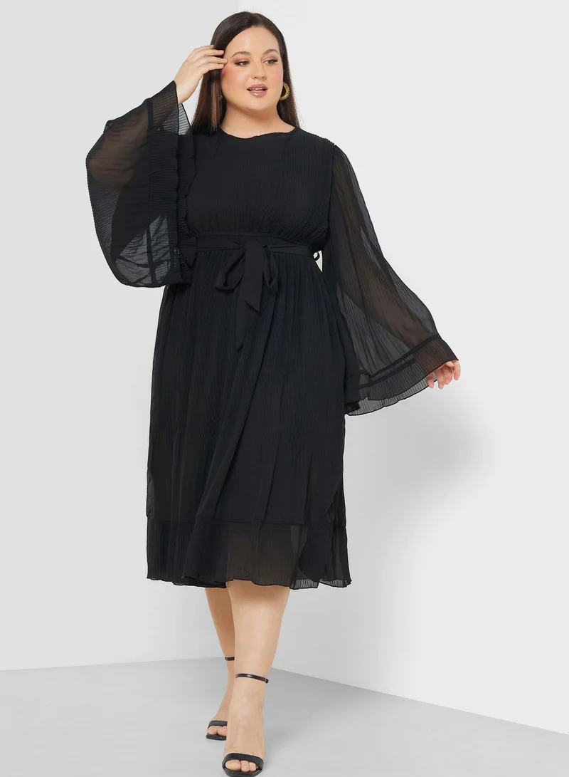 Ella Plus Flared Sleeve Pleated Dress