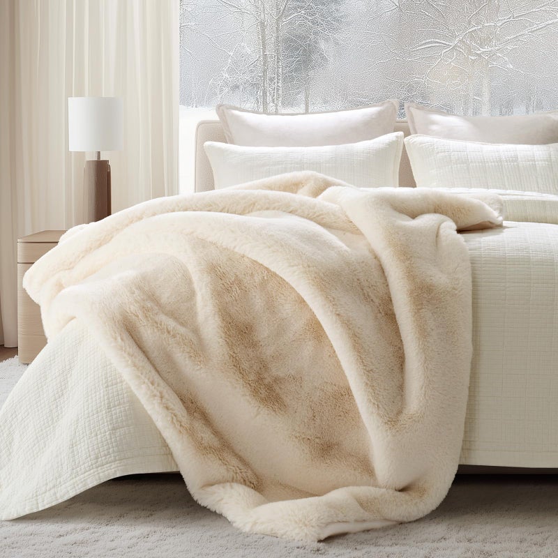 EVERGRACEHOME Luxury Soft Faux Chinchilla Fur Throw Blanket for Couch, Warm Thick Heavy Winter Throw Blanket 1220GSM for Bed, Fluffy Cozy Mink Blanket with Reversible Velvet, Arctic White, 50"x60" - Image 2