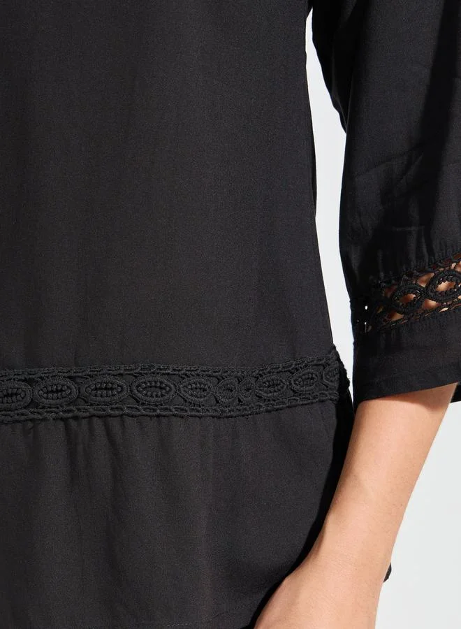 ستايلي Oversize Top & Embroidered Tapered Pants Co-Ords