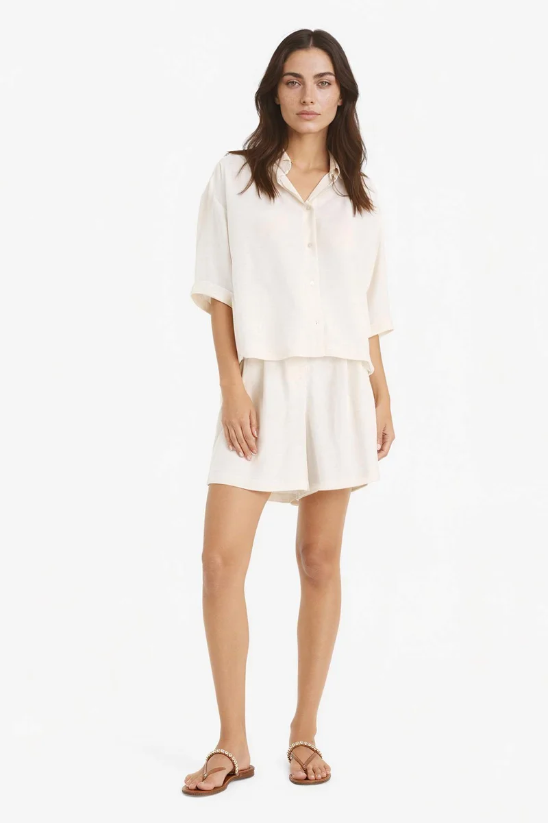 ديفاكتو Regular Fit Linen Blended High Waist Shorts