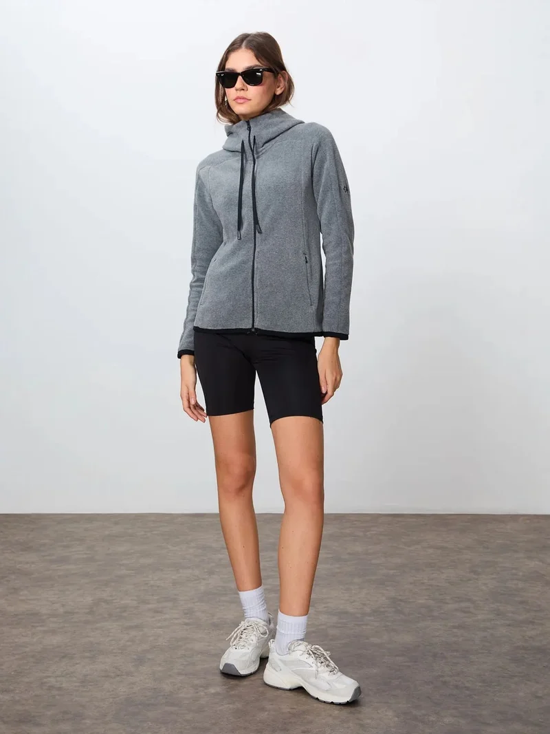 تومي لايف TOMMY Women's Plush Zip-up Hooded Sweatshirt