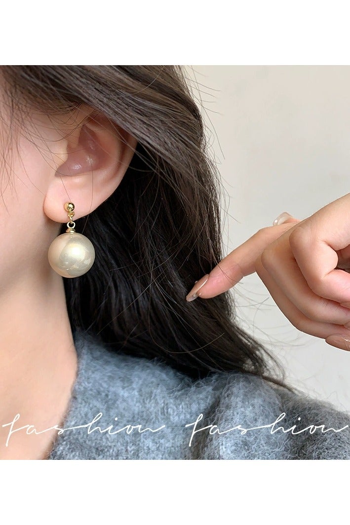 Goolsky French Style Pearl Stud Earrings - Niche Vintage High-End Versatile Ear Jewelry - Image 3