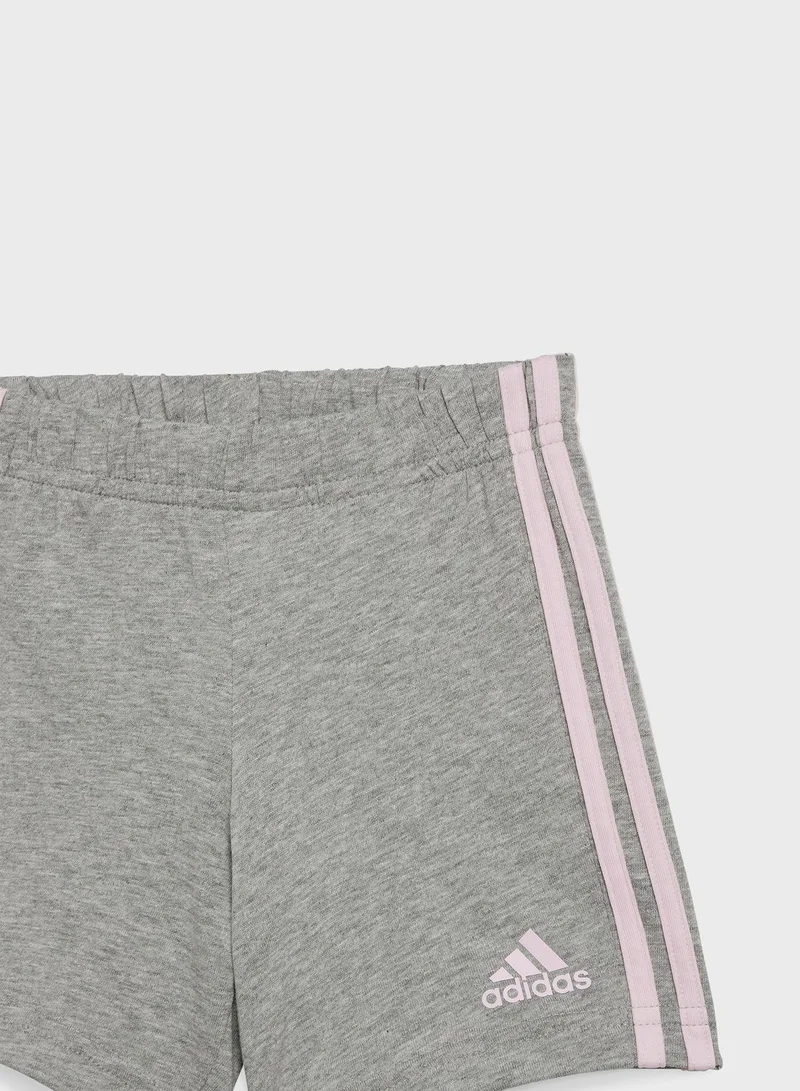 adidas طقم تيشيرت وشورت قطني مزين بخطوط الماركة للأطفال الرضع