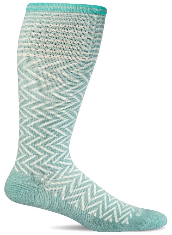 Sockwell Women Chevron Moderate Graduated Compression Sock, Air - S/M - Image 1