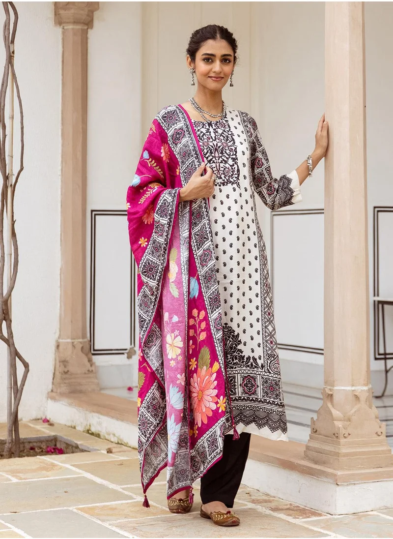 آي شين Women's White Viscose Blend Printed Tunic Full Length Casual Straight Fit Kurta Set