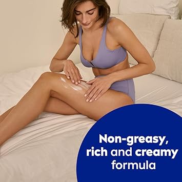 Nivea لوشن الجسم المغذي الغني من نيفيا 400 مل مرطب نيفيا للبشرة الجافة مصنوع من سيروم الترطيب العميق وزيت اللوز الطبيعي وفيتامين E لبشرة ناعمة عبوة لوشن الجسم من نيفيا 4 قطع - Image 4
