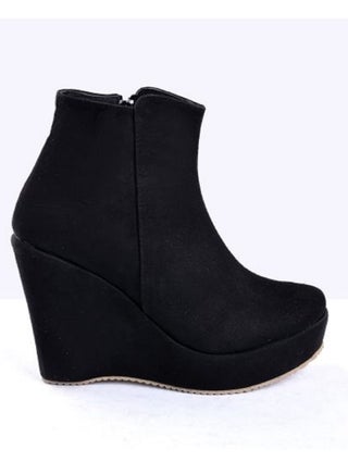 Suede wedge heel boots - black BW-10 - pzsku/ZAE16BEE3E19DD5E97978Z/45/_/1695221741/2947f9ad-f08e-41d1-a487-a63c74e05439
