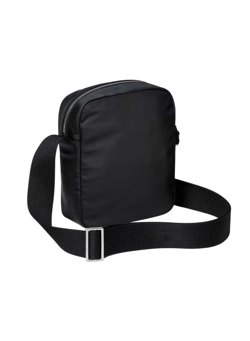 كالفن كلاين شنطة ريبورتر