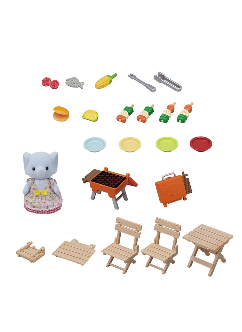 Sylvanian Families Sylvanian Families BBQ Picnic Set  - Image 2