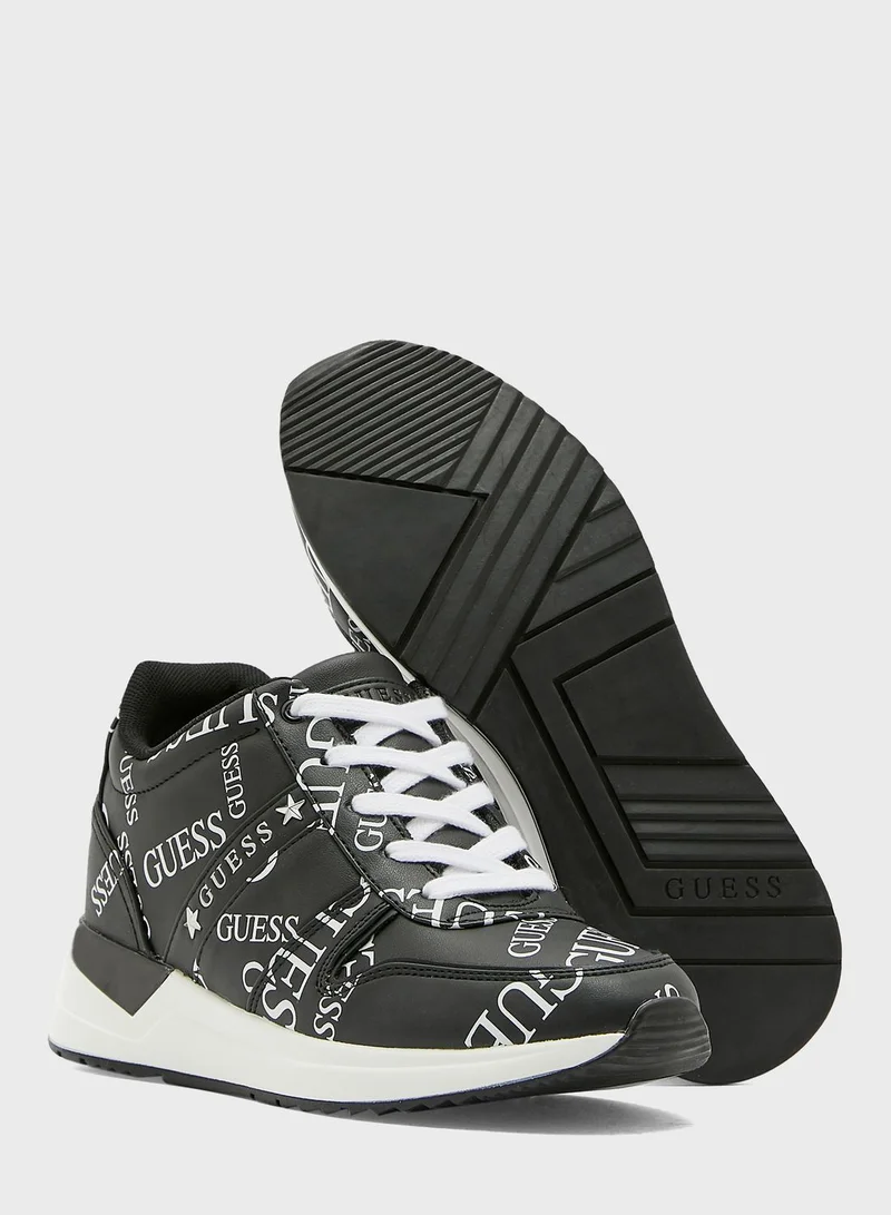 GUESS Ravyn Low Top Sneaker