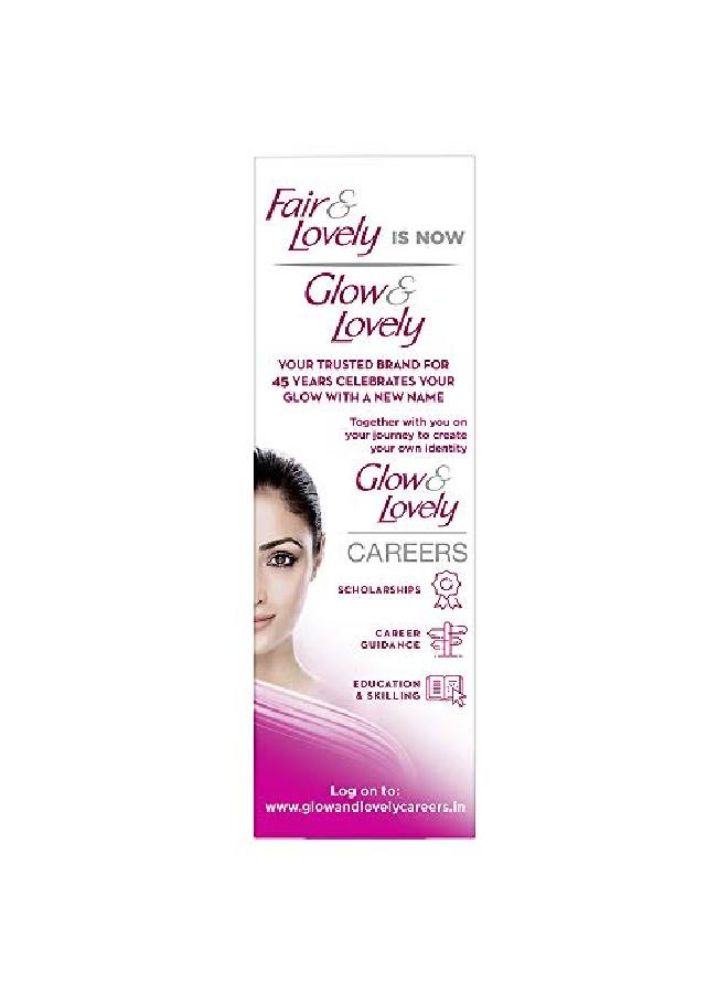 Glow & Lovely كريم الوجه متعدد الفيتامينات المتقدم 110 جرام مرطب يومي لإشراق البشرة بعامل حماية من أشعة الشمس 15 مع فيتامين إي وفيتامين سي والنياسيناميد - Image 4