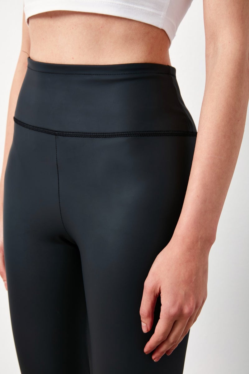 SATEEN High Waist Leather Leggings - Black  - Image 4