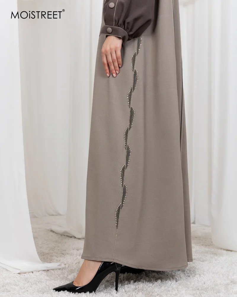 Moistreet MOiSTREET Melange Embroidery Abaya