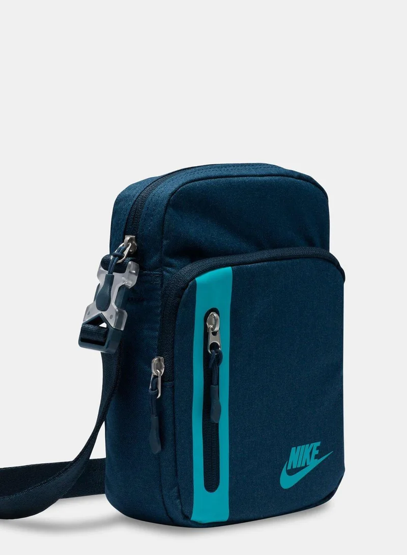 Nike Elemental Premium Crossbody Bag