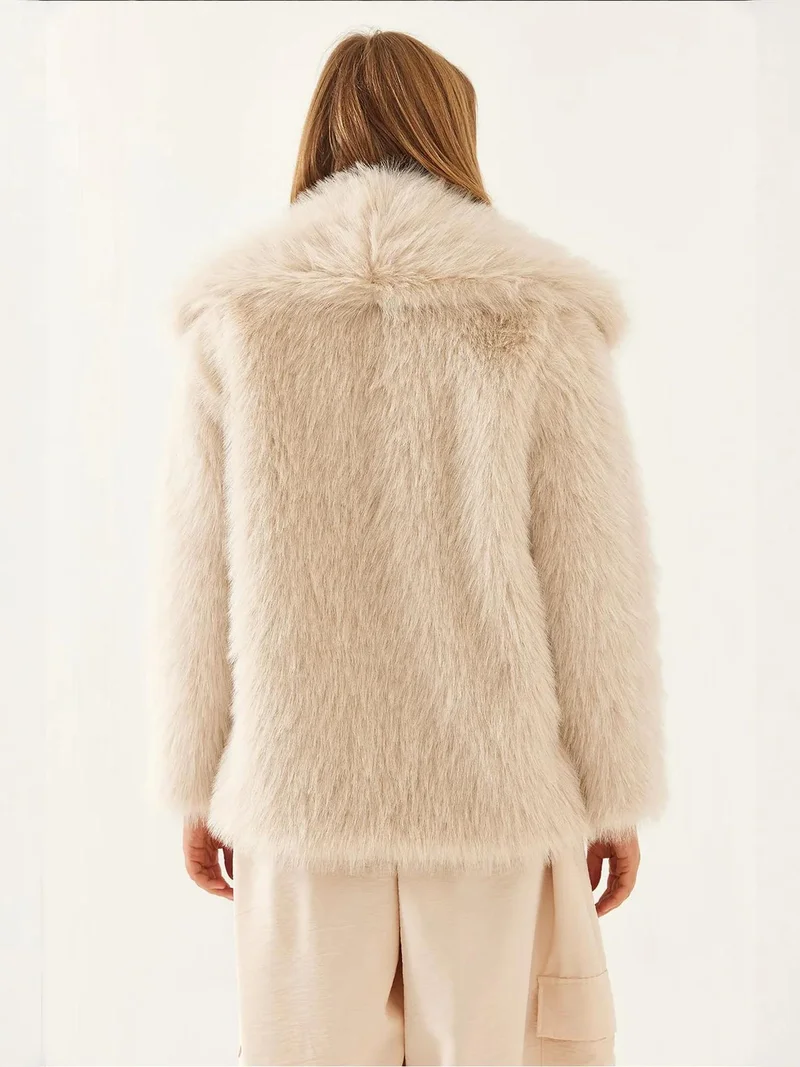 Bianco Lucci Beaver Brown LUCCI Oversize Faux Fur Coat for Women | Best Price UAE
