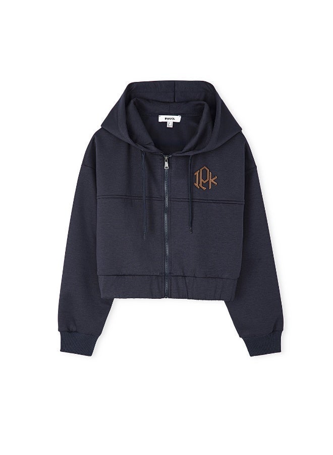 ابيكول سويت شيرت بتطريز شعار - Image 2