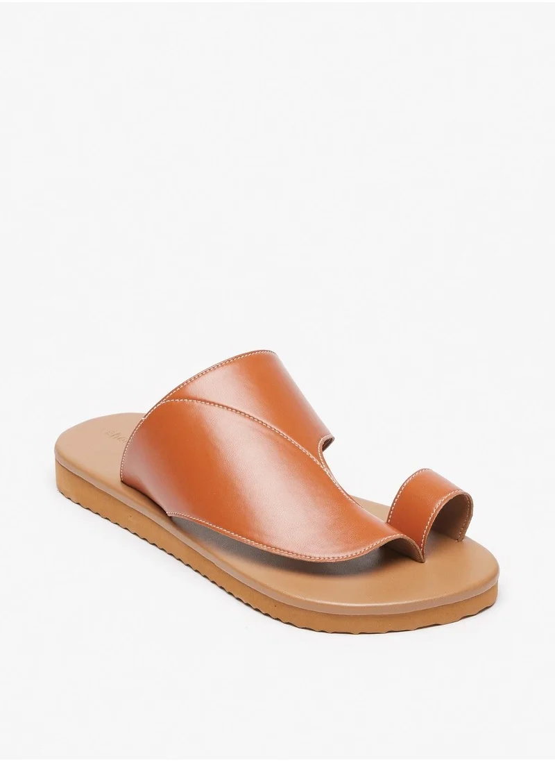 shoexpress Solid Slip On Arabic Sandals with Toe Ring