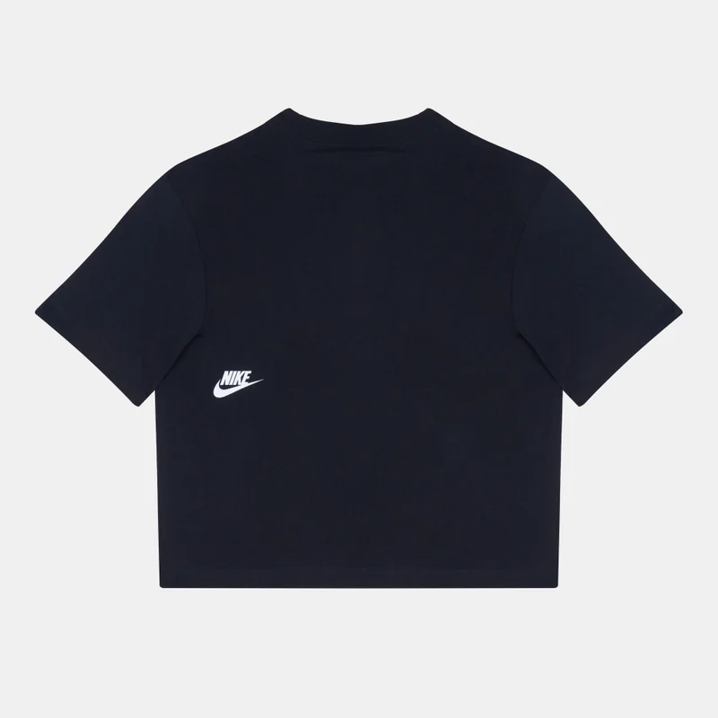 Nike Kids' Sportswear Essential T-Shirt (Older Kids)