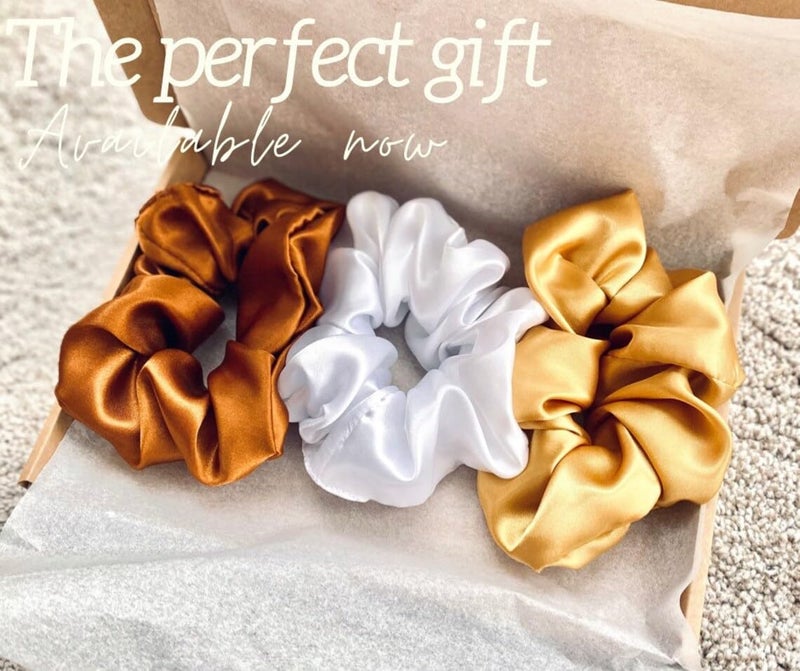 Candibella Luxury Satin Scrunchies for Women,Pack of 20 Deluxe Scrunchies Set, Silk Satin Scrunchies for Girls, Best Gift For Mom, Sister & Friend, Anti-Hair Breakage Hair Scrunchies for Women, Hair Ties (Pack of 20 Random Shades) - Image 5