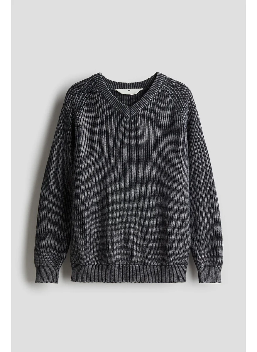 H&M Rib-Knit V-Neck Jumper
