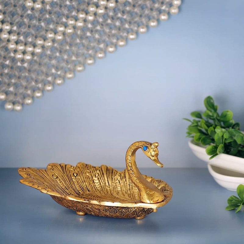 N/M NM Aluminium Duck Shape Serving Platter Golden Finish 1 Piece - Image 2