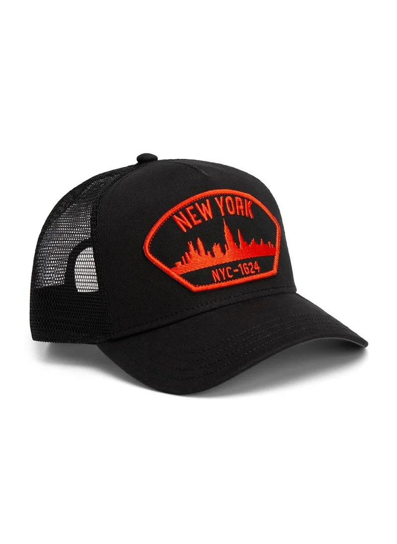 جورين بروس. Goorin Bros. New York Trucker Cap