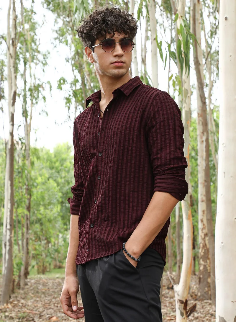 Campus Sutra Campus Sutra Men's Wine Red Edgy-Stripe Jacquard Shirt | Spread Collar , Long Sleeve Cuffed Sleeves , Button Closure | Stripes Jacquard | Cotton-Blend Shirt For Casual Wear