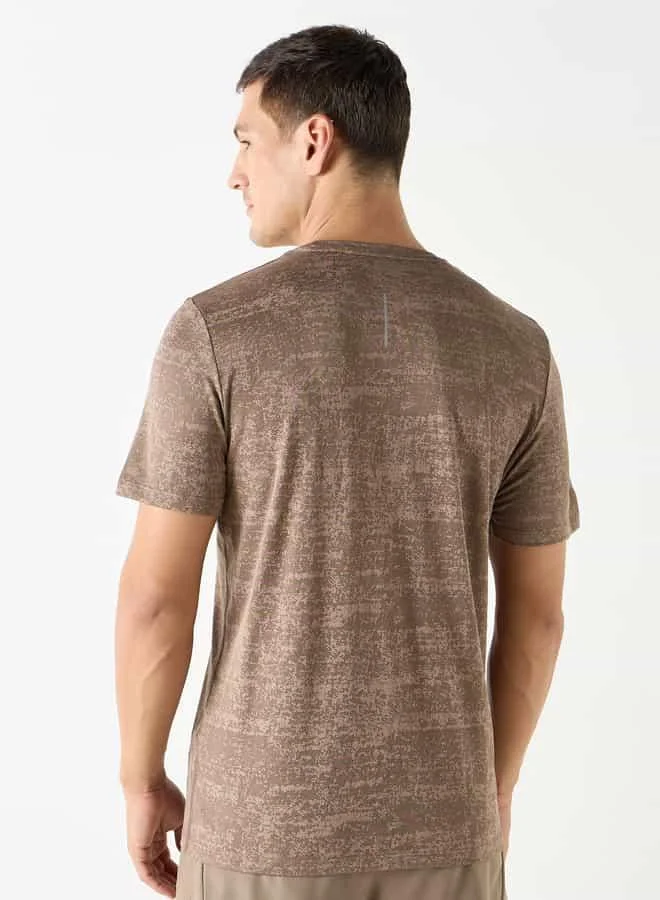ادوت من سبلاش Textured Crew Neck T-shirt with Short Sleeves