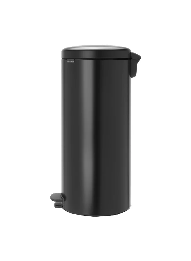 brabantia Newicon Odour-Proof Sturdy Non-Slip Pedal Bin with Plastic Inner Bucket Matt Black 30 L 114540