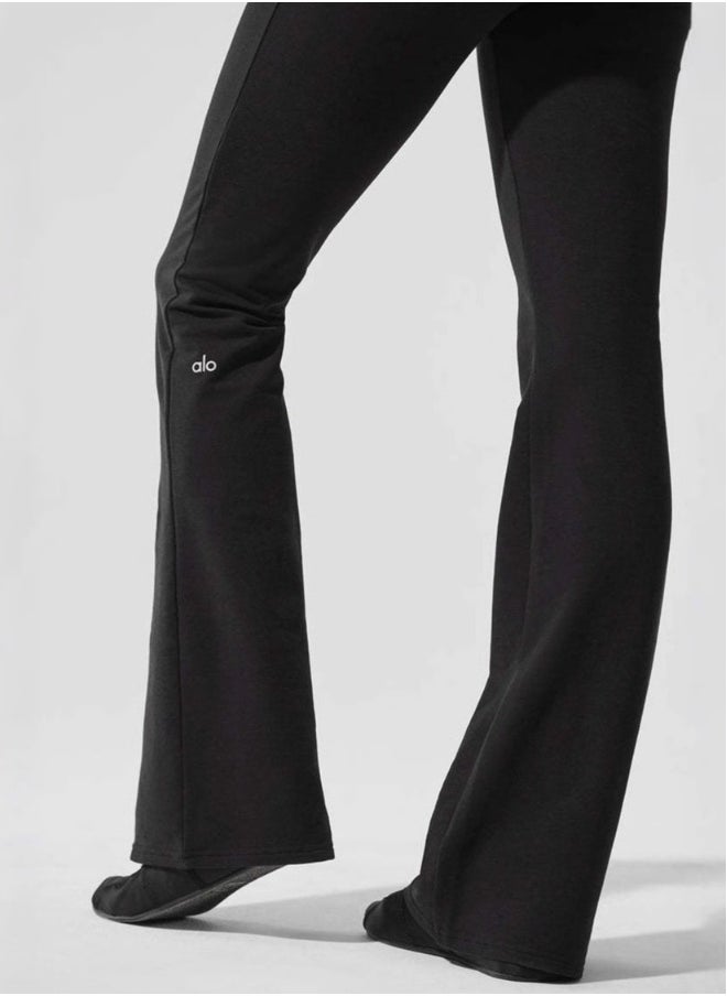 alo - ALO Lady's slim-fit high-waisted wide-leg yoga pants with a built-in buttocks-raising feature - Image 1