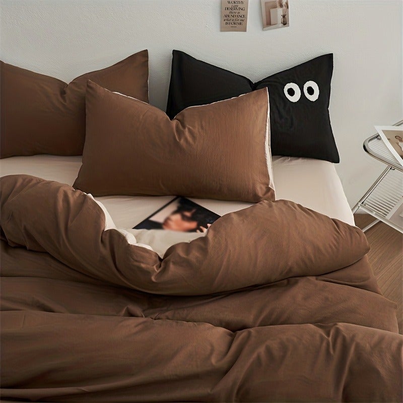 A Three-Piece bedding Featuring a Microfiber Brushed End, Solid Color with a Two-Tone Duvet Cover, Includes One Duvet Cover And One Or Two Pillowcases - Image 5