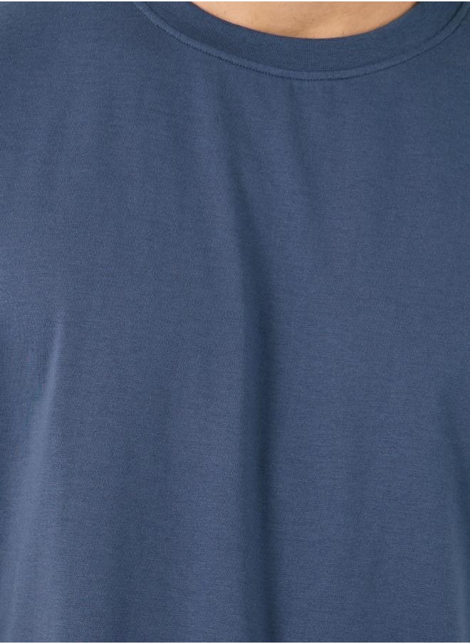 Styli Styli Solid Crew Neck Short Sleeve T-Shirt  - Image 3