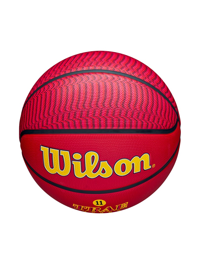 Wilson NBA Player Icon Outdoor Basketball - Trae - Size 7 for +12 years old and Adults - Red - Image 5