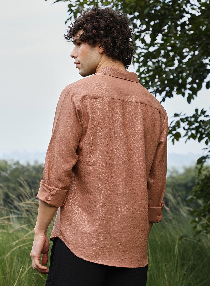 Campus Sutra Men's Salmon Orange Pavement Shirt  - Image 5