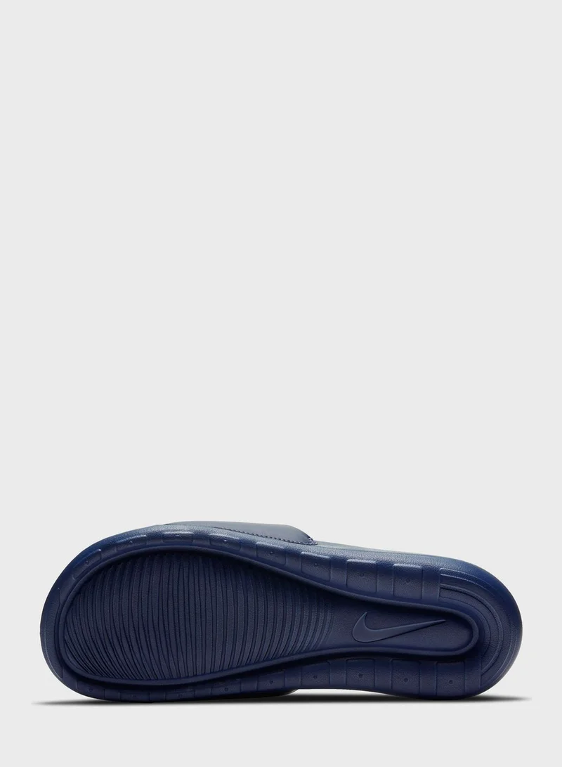 Nike Victori Slides