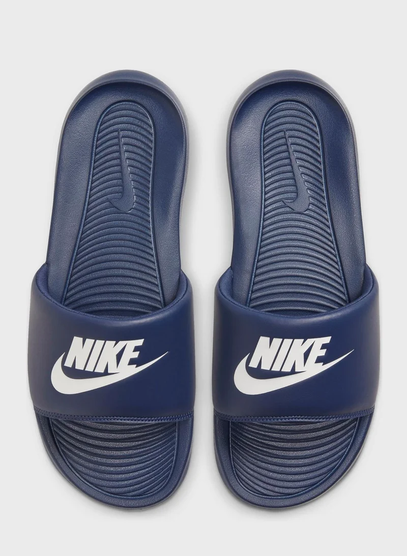 Nike Victori Slides