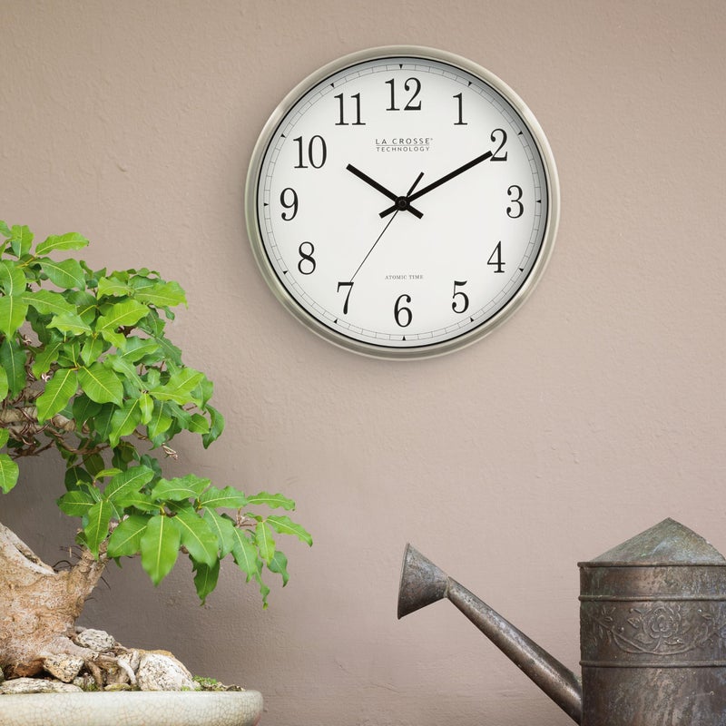 La Crosse Technology 12 Inch Atomic Analog Wall Clock, Aluminum (WT-3126B) - Image 3