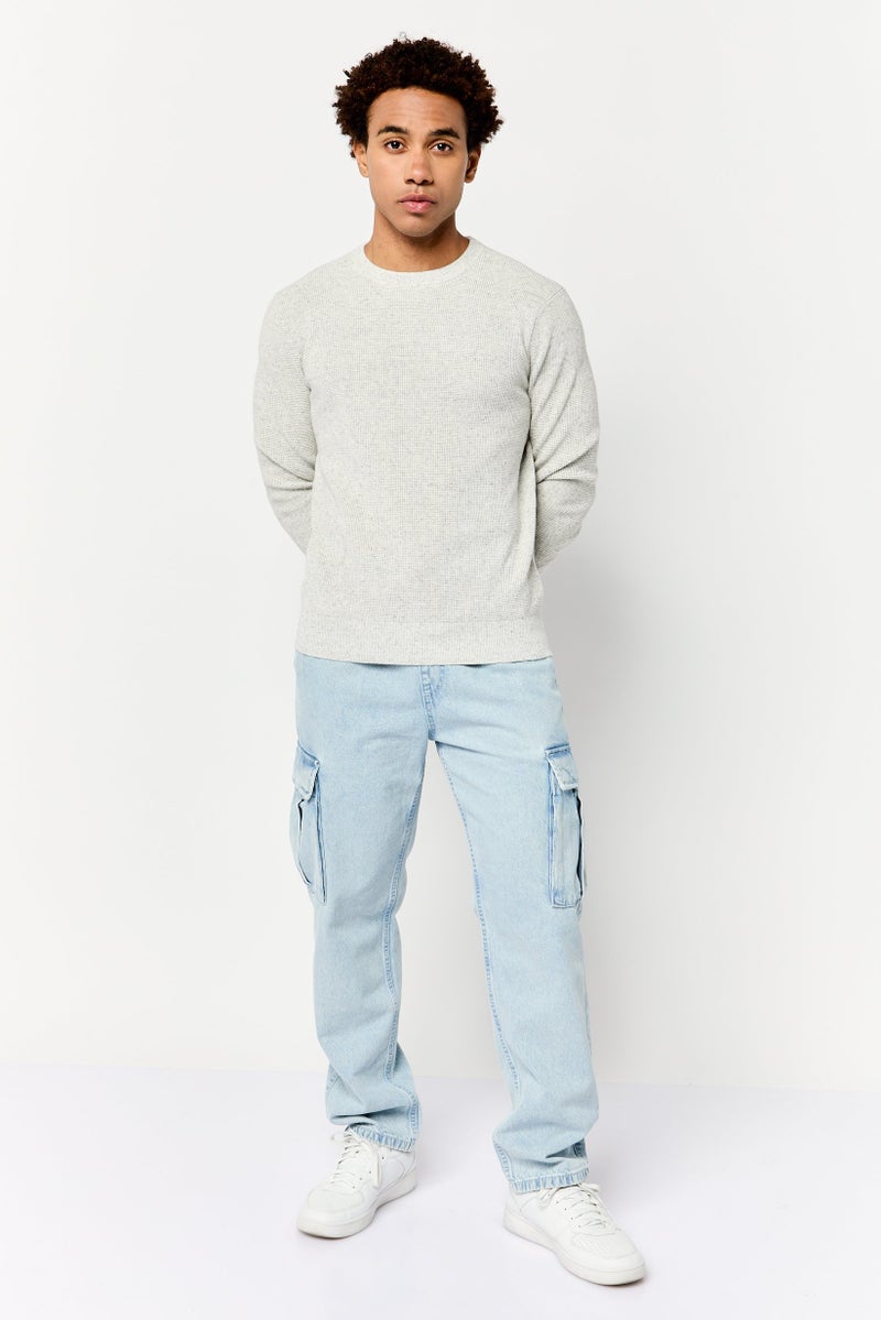 Celio سويت شيرت رجالي بياقة مضلعة، رمادي فاتح - Image 2