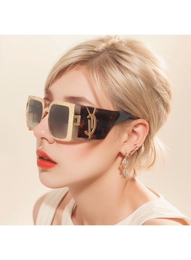 Oversized Metal Square Sunglasses for Women, UV400 Anti-Glare, Hammered Frame Design, Fashion Eyewear for Beach, Party & Daily Wear - Image 2