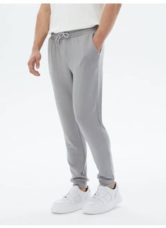 Gray Tracksuit Bottoms - pzsku/ZAE373D16E248C45B9F7DZ/45/_/1741212774/8548f8fe-5353-4168-b5a8-9284bcf2d9ea