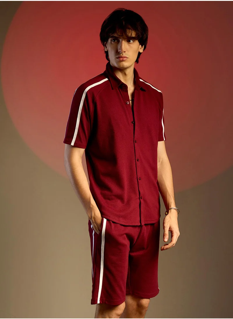 كامبوس سوترا Men's Ruby Red Side-Striped Co-Ord Set