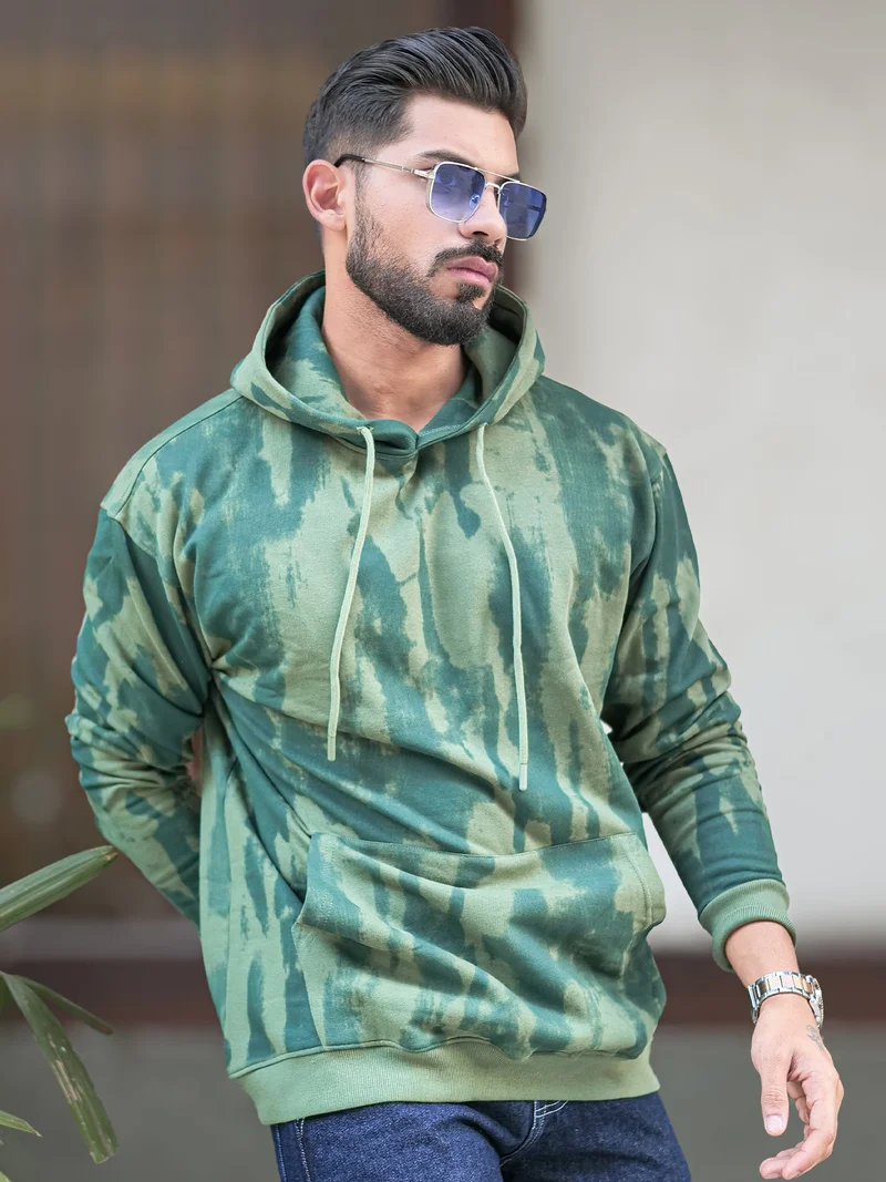 Maniac Maniac Mens Spray Printed Hooded Neck Full Sleeve Green Cotton Fleece Sweatshirt