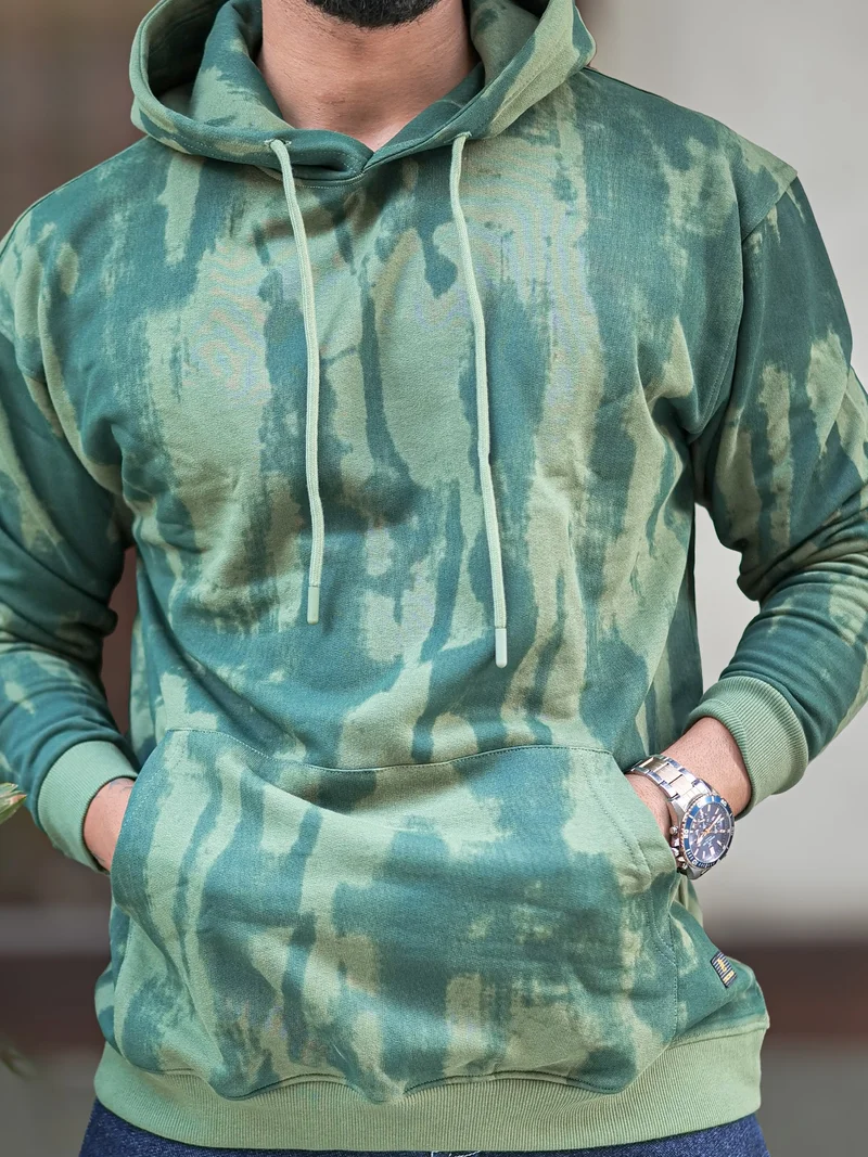 Maniac Maniac Mens Spray Printed Hooded Neck Full Sleeve Green Cotton Fleece Sweatshirt