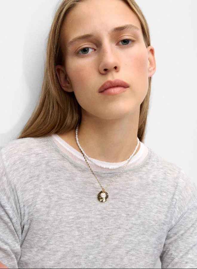 بارفوا عقد مزين بقلادة ولآلئ