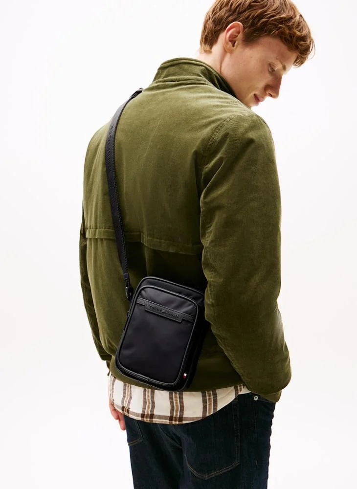 TOMMY HILFIGER REPREVE Crossbody