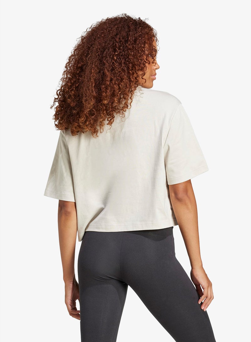 Adidas Essential Big Logo Boyfriend T-Shirt - Image 2