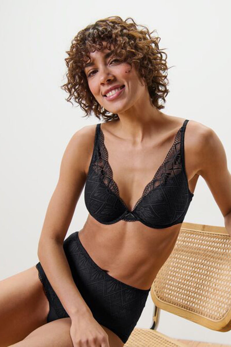 Tchibo Women Lightly Padded Underwired Bra, Black  - Image 1