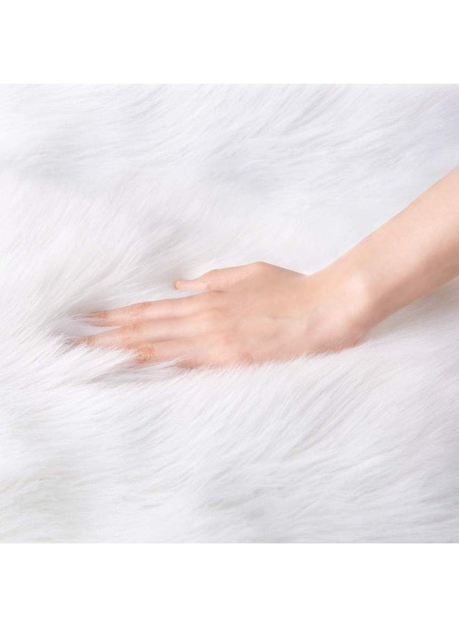 لينجوي سجادة أريكة غرفة المعيشة من الصوف الناعم من الفرو الصناعي باللون الأبيض، سجادة دائرية من جلد الغنم الناعم للغاية لغرفة النوم، أريكة غرفة المعيشة، 60×60 سم - Image 4