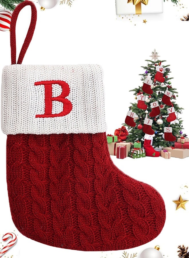 تابيت جوارب عيد الميلاد الصغيرة، جوارب عيد الميلاد الصغيرة مطرزة بأحرف اسم العائلة، ديكور كلاسيكي أحمر أبيض لشجرة عيد الميلاد الصغيرة، مدفأة، ديكور للعطلات، هدايا للحفلات، جوارب هدايا (ب) - Image 1