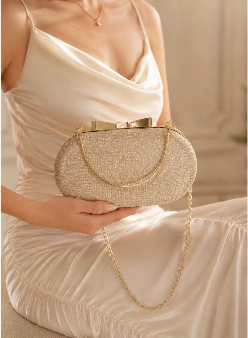 Elegant Women’s Gold Evening Clutch with Shimmering Finish and Luxurious Metal Handle – Perfect for Weddings, Engagements, Eid, and Special Occasions - Image 4